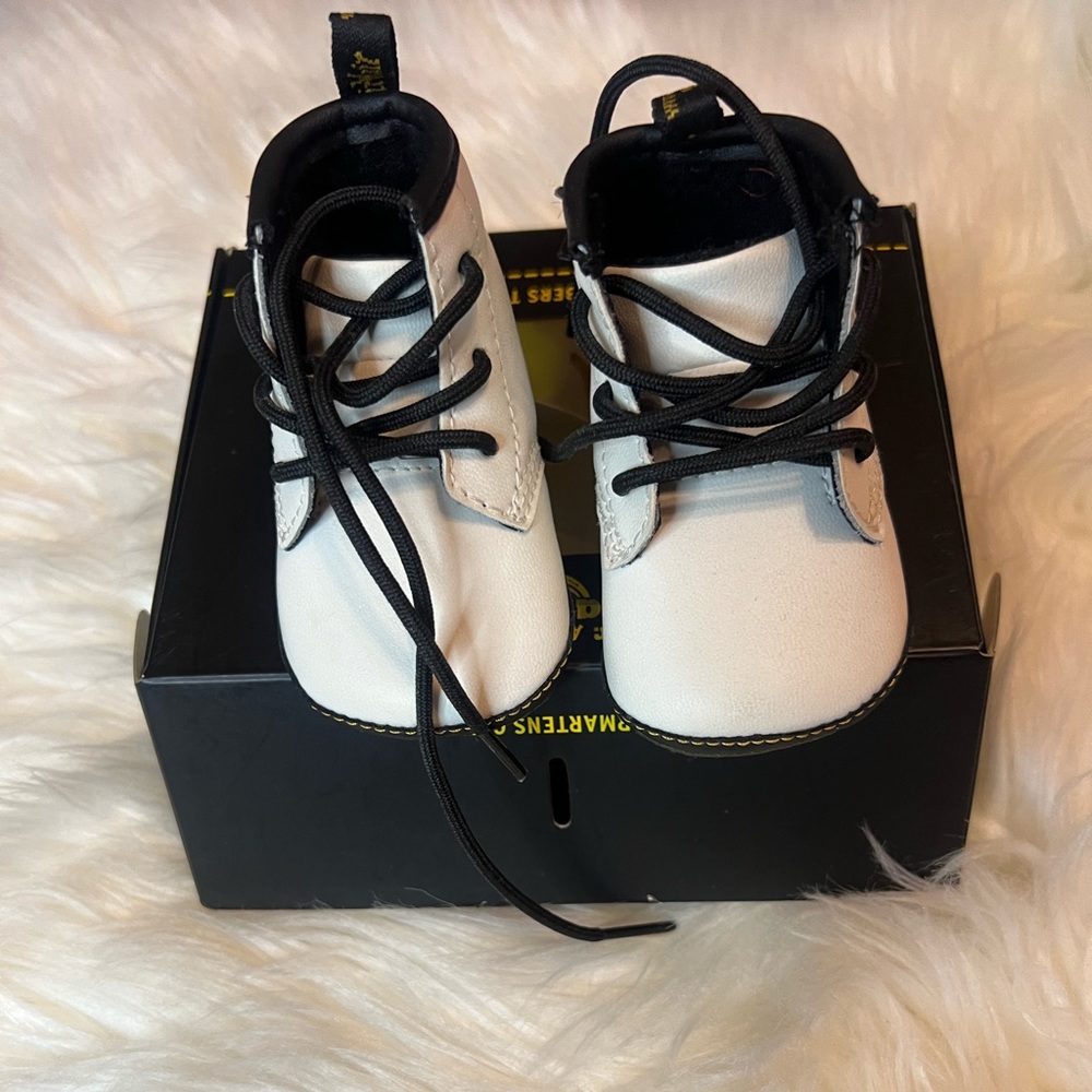 Baby Dr.Martens